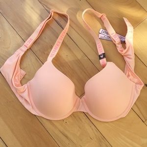 VS T Shirt Lightly lined Demi Bra